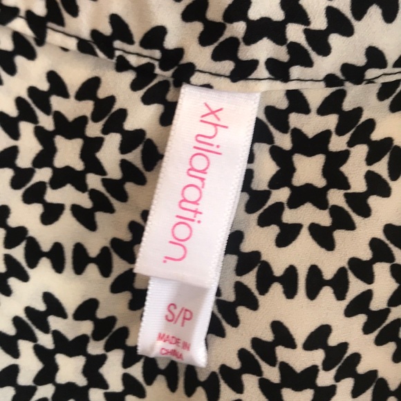 Xhilaration small black and white faux wrap dress - Picture 2 of 3